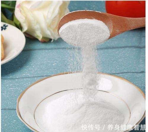 拖地的时候用点这东西,去污快又能杀菌,一星期不拖都能干净整洁!