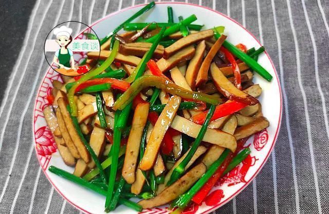 食材|夏天,最该吃的不是韭菜,而是它,是素菜却比肉都香,停不下筷子