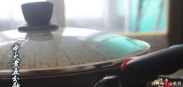 从不|我家豆腐从不炖着吃,不煎不煮,做法很简单,好吃极了