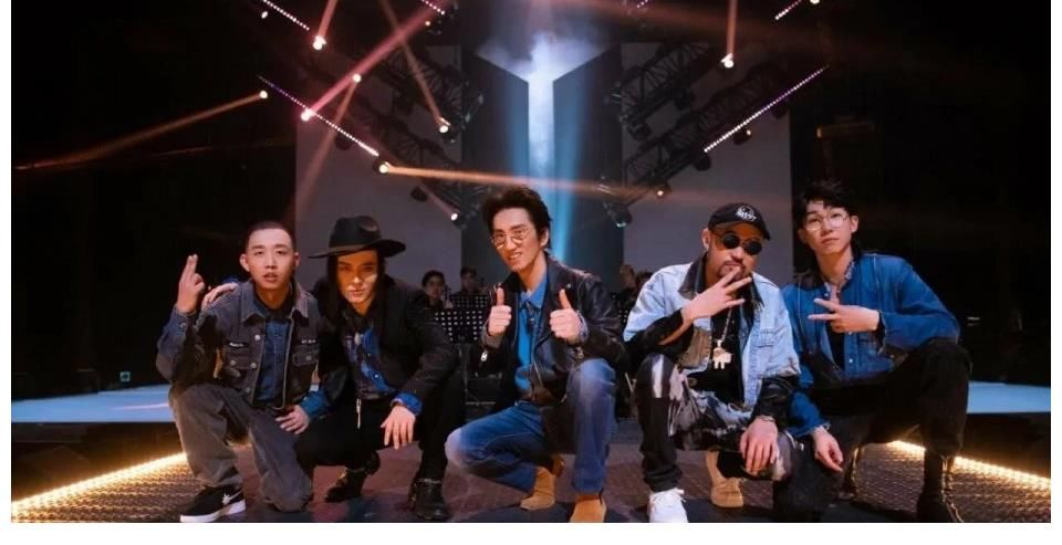 胡海泉 李響 尹正遺憾出局《披荊斬棘的哥哥》17人成團 網友稱看不懂