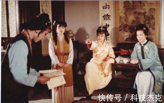 尔虞我诈&大观园中的尔虞我诈:司棋打砸厨房背后,是一盘错综复杂的大棋