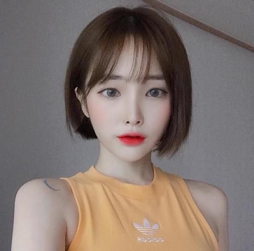 女人是留长发好看，还是短发好看？只要你喜欢，别人看着好看就香