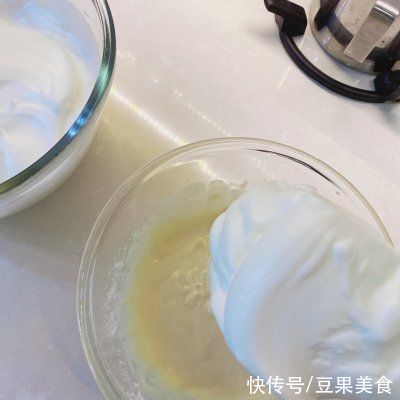 烤盘|史上最好吃的酸酸甜甜的虎皮天使蛋糕卷做法