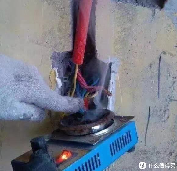 经验|【装修经验】记一次惨绝人寰的插座面板安装经历