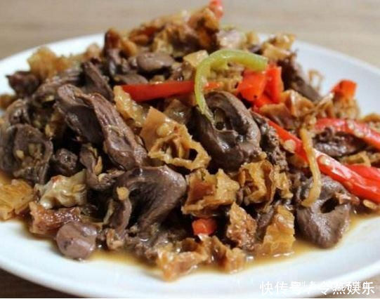 鸡身上最“补”的部位,菜场5元一斤,营养赛过人参,可别错过了