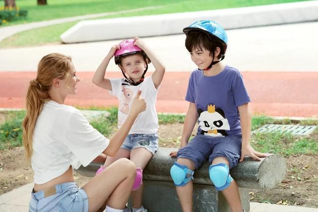 大宝|宝妈无意看到女儿“记仇本”,内容让宝妈崩溃:是我忽略了女儿