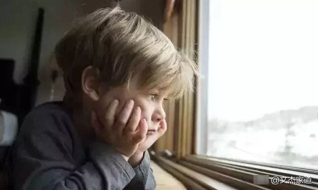 孩子|父母当着孩子的面换衣服,中间的危害你想象不到