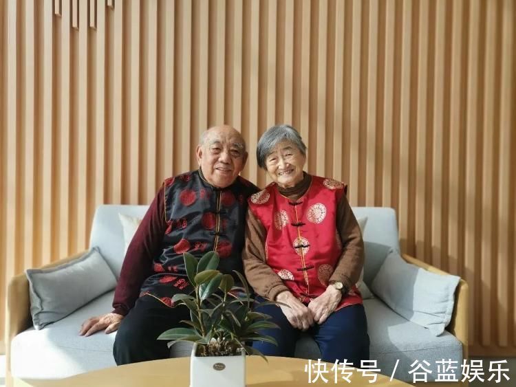 养老|怡园时代城长者公寓周年庆｜一岁一礼 一寸欢喜