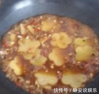 做法|吃腻了的土豆,换种做法还是那么喜欢,又香又辣,上桌分分钟抢光