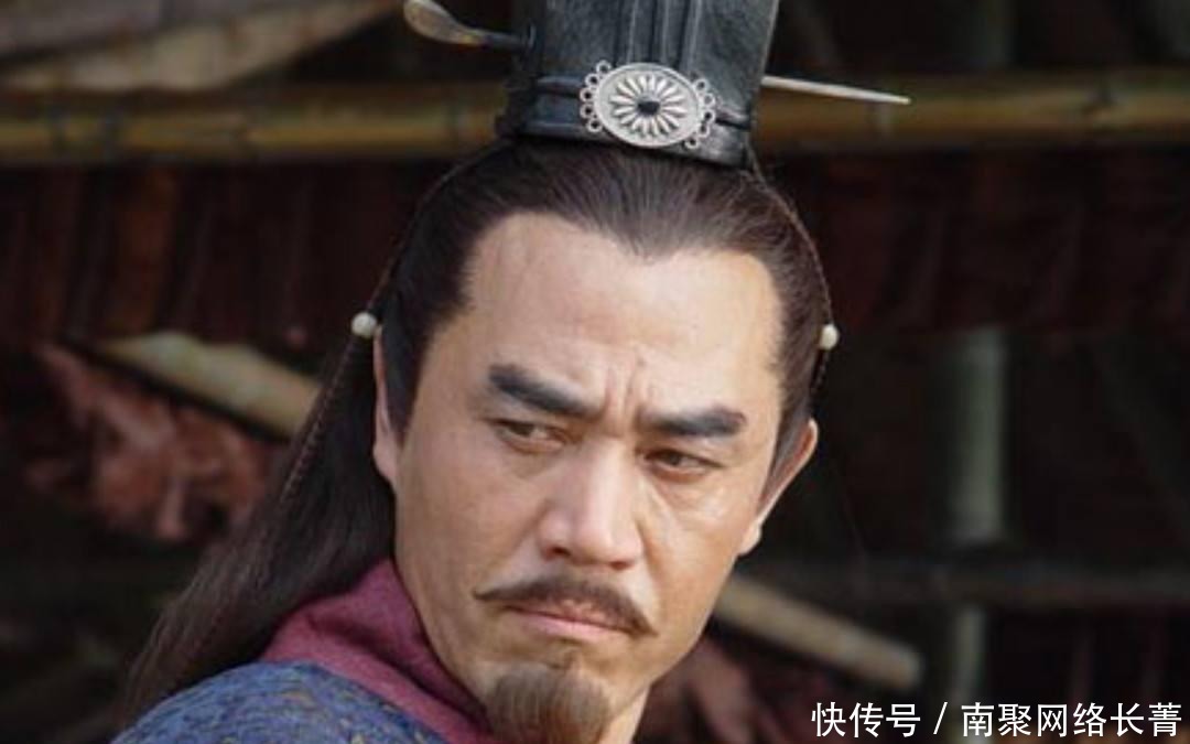 手下人|朱元璋吃饭的时候吃到毛发，为何没有杀手下人，反而乐了？