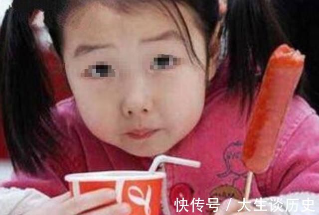 丽丽|我们的孩子正在被“催熟”，这些黑名单零食，家长们尽量别买