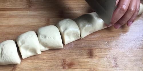 馒头最好吃的做法,和面不用一滴水,蓬松喧软有层次,值得收藏