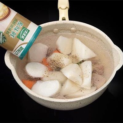 萝卜煲牛楠