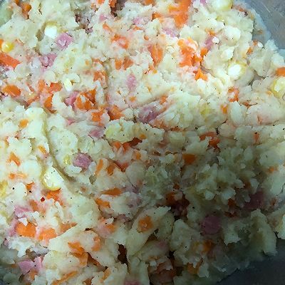 玉米粒|培根土豆泥沙拉卷