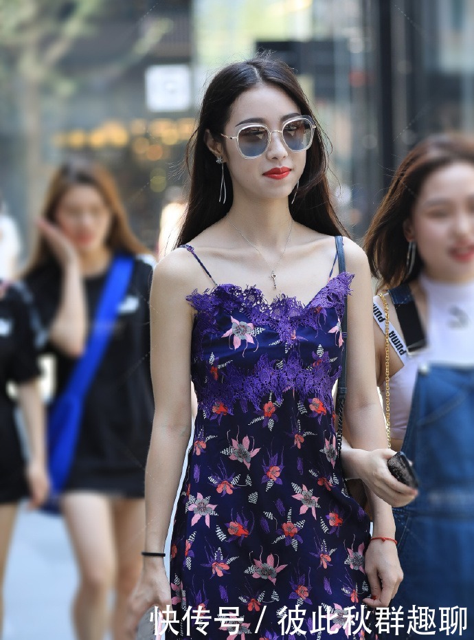 穿出|连衣裙让你尽显时尚优雅,更穿出柔美的女人味