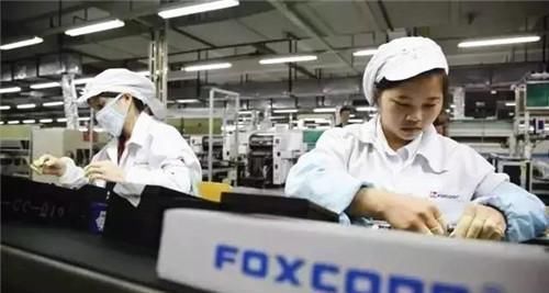 王来春|富士康最牛打工妹：初中毕业就进厂，如今成百亿富豪，名字很耳熟