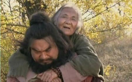 接母&《水浒传》中,李逵因何要下山接娘原来这才是他的真实目的!