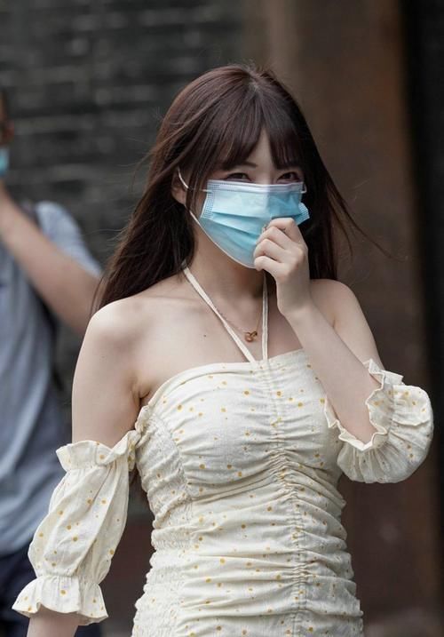 有气质|一个超级有气质的美女，腰身单手可握，好想带她去环游世界