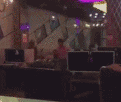 |搞笑GIF图片趣图:这种材质,男孩子们最喜欢