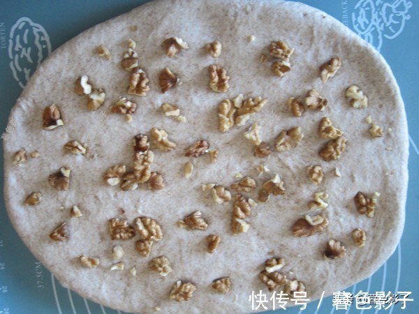 全麦面包|春天,中老年人有钱没钱,早餐别对付,常吃这饭身体好早知早受益