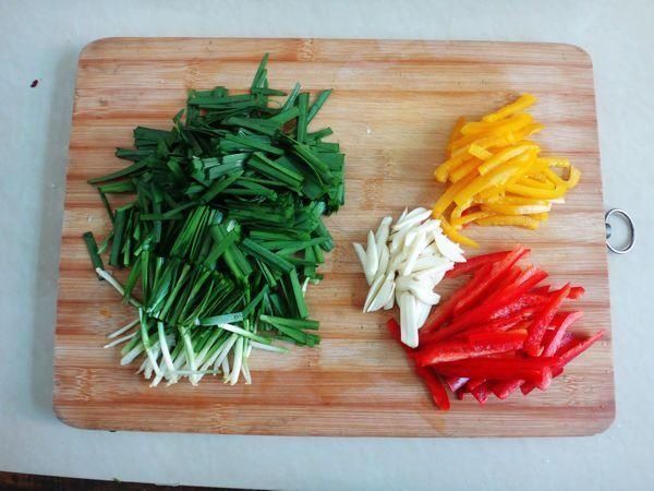 照样|韭菜的天生一对,不用放味精,鲜味照样十足,端上桌就被疯抢