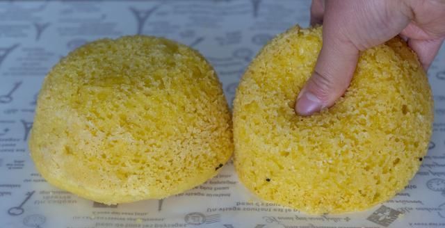 糯米粉新吃法,加3个鸡蛋搅一搅,手不沾面就做好,比蛋糕还好吃