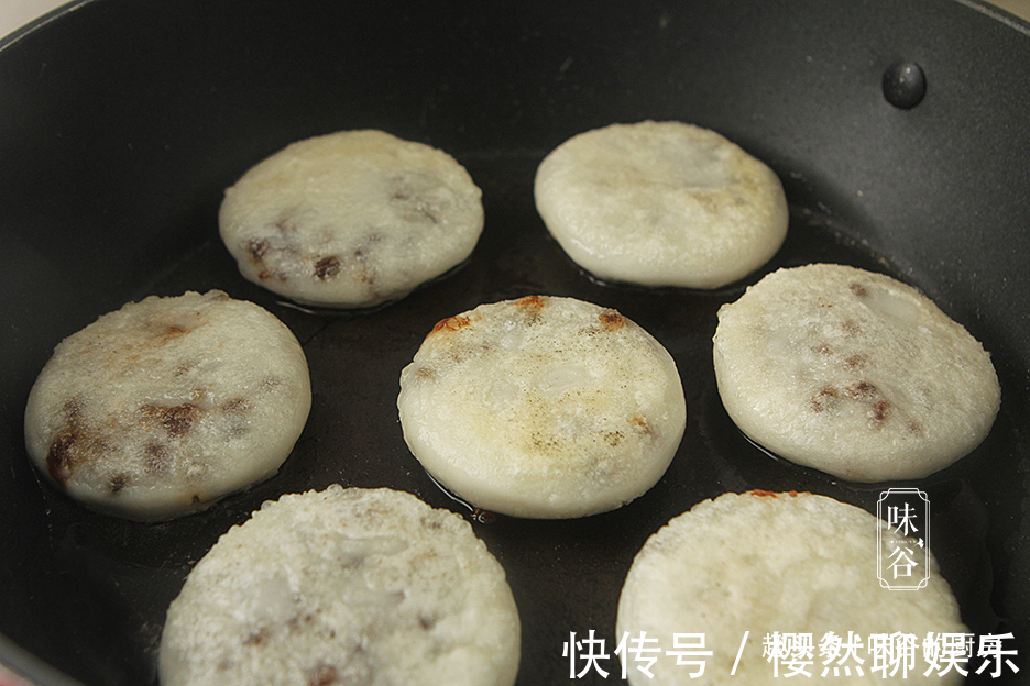 好吃|此早餐饼,我家三天两头就吃,不擀面不发面,比馒头油条好吃