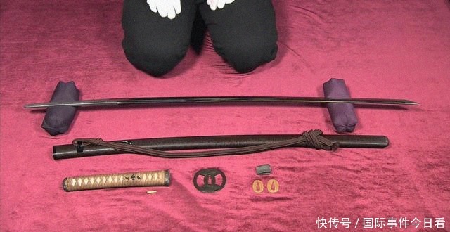 25岁成为“日本刀柄制作第一人”,日本小哥:我只是传承父亲的一身手艺罢了