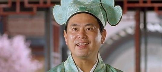 微微一笑$才子一上联:“马过木桥,蹄擂鼓,咚咚咚”,祝枝山一下联,绝了