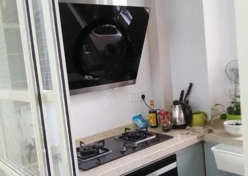 装修|新家装修花20万,客厅真心漂亮,就是有点不太喜欢背景墙