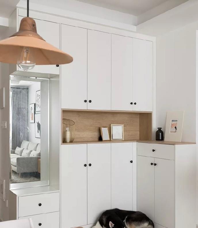 齐家栗子|玄关鞋柜这样装太明智了，漂亮多功能，还很省地方，可以照着装