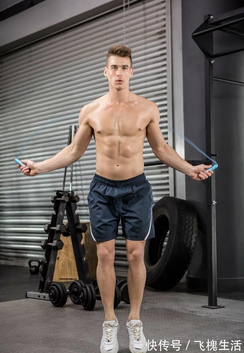 膝盖|坚持跳绳训练有什么好处?跳绳动作要领,你掌握了吗?