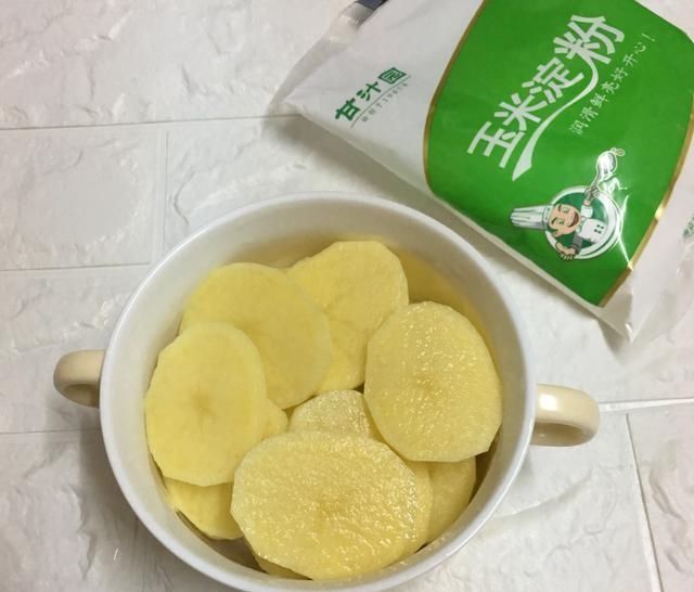 喜欢|自制花式土豆饼,加点玉米淀粉,搅一搅,煎一煎,孩子可喜欢了