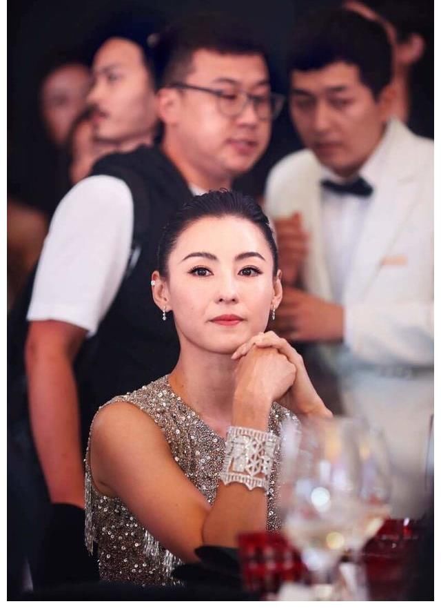 应采儿|痴爱张柏芝多年，最终还是输给了谢霆锋，陈小春到底做错了什么？