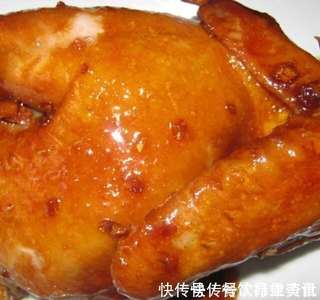 鲜嫩|半碗酱油搞定一只鸡——沙姜酱油鸡,入味鲜嫩,口口香醇