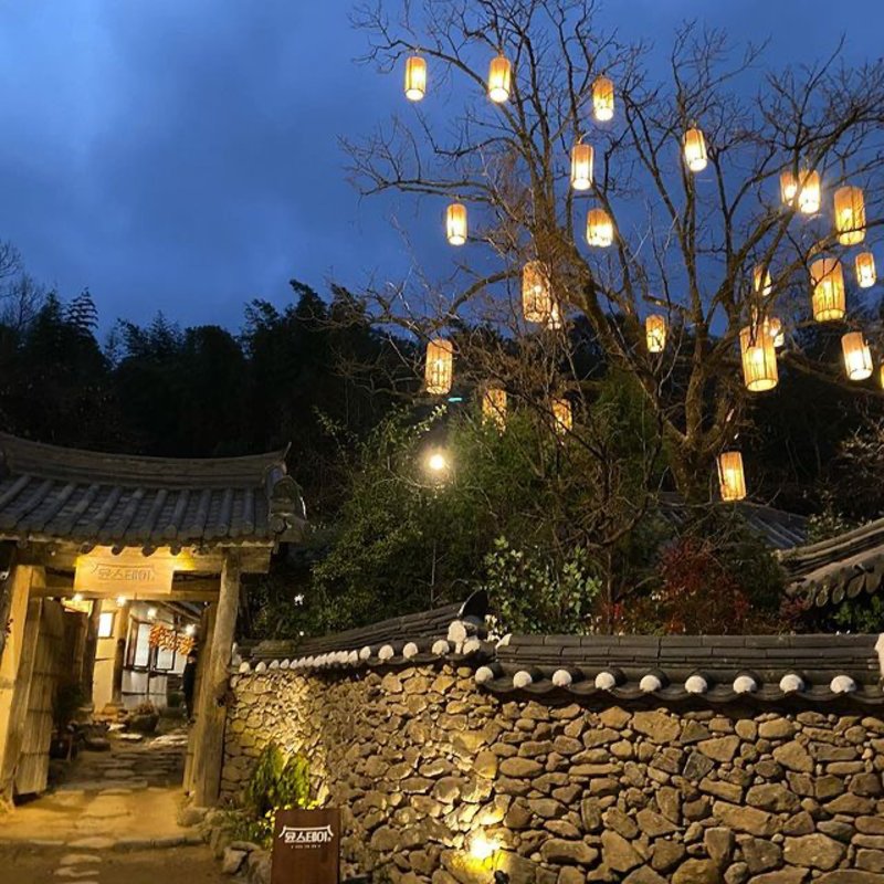 1700万粉丝看偶像剁肉，罗英锡阵容太夸张，大牌相处融洽没爆点