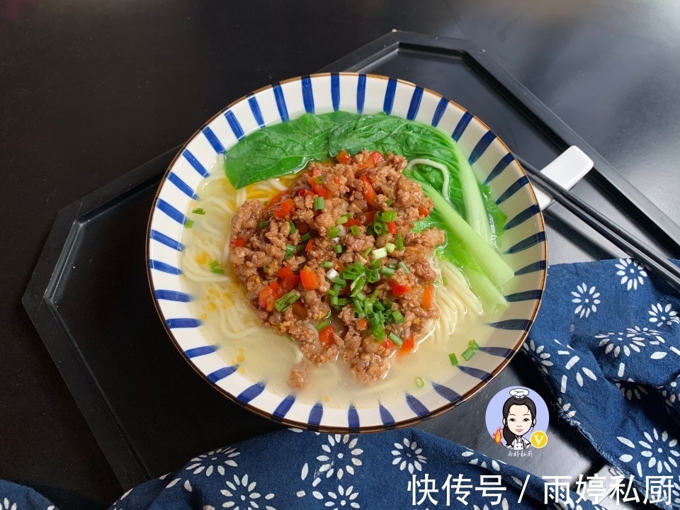 味道|晒晒早餐，10分钟就端上桌，做法简单，味道却特别赞，老少都爱吃