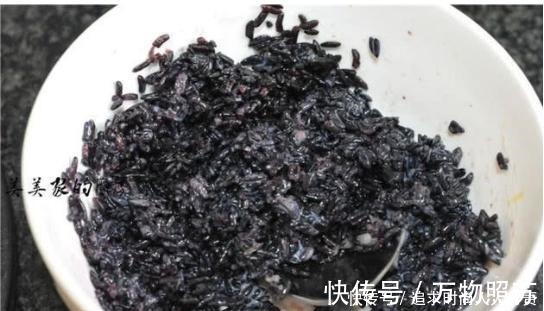 三角包|早餐吃紫米三角包,10分钟上桌,太香了!