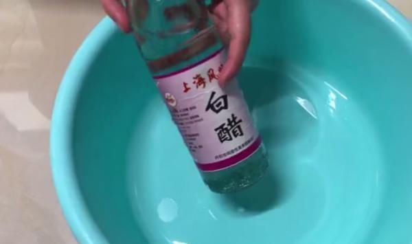 洗衣机20天不清洗，居然比马桶还要脏，这样清洗才最干净