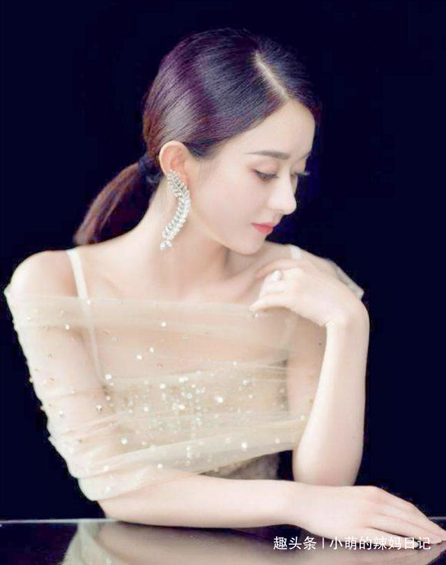 女人不管奔几,扎马尾时少犯这3个''错误''!掉发不说,还显脸大