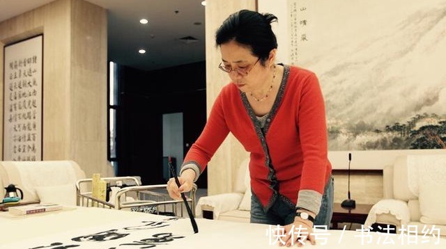 孙晓云$孙晓云早期四届国展获奖作品,风格迥异,变化突兀,但进步很明显