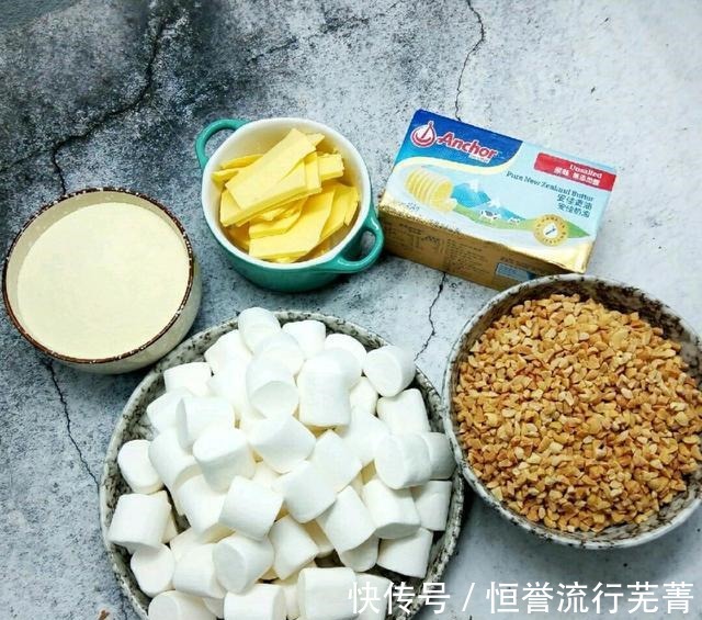 花生|自从学会牛轧糖这个做法,我家连糖果都不买了,做多少都被吃完!