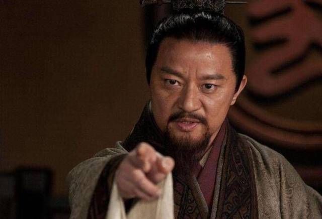 接近|诸葛亮和曹操都想成为乐毅样的人，可最后谁跟乐毅最接近？