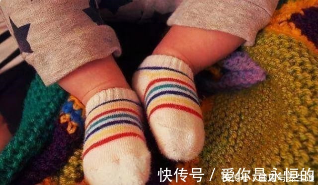 衣服|给孩子买衣服要买大一码,明年接着穿“三大四正好”原则要牢记!