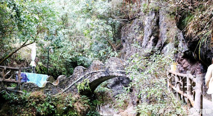 云贵小九寨，飞泉伏流景——铁溪风景区