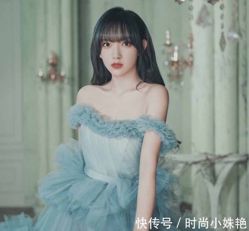 程瀟一組婚紗照片曝光,藍灰發色搭配藍色婚紗,在逃公主本人吧