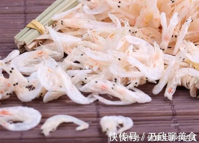 虾皮鸡蛋羹|小男孩一天抽搐二十几次,颅内取出9厘米寄生虫,无知母亲惹的祸