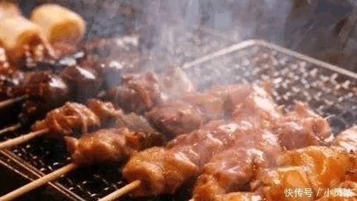 孩子|20孕妇怀3胞胎,当剖开肚子看到孩子后,医生摇摇头转身就走了