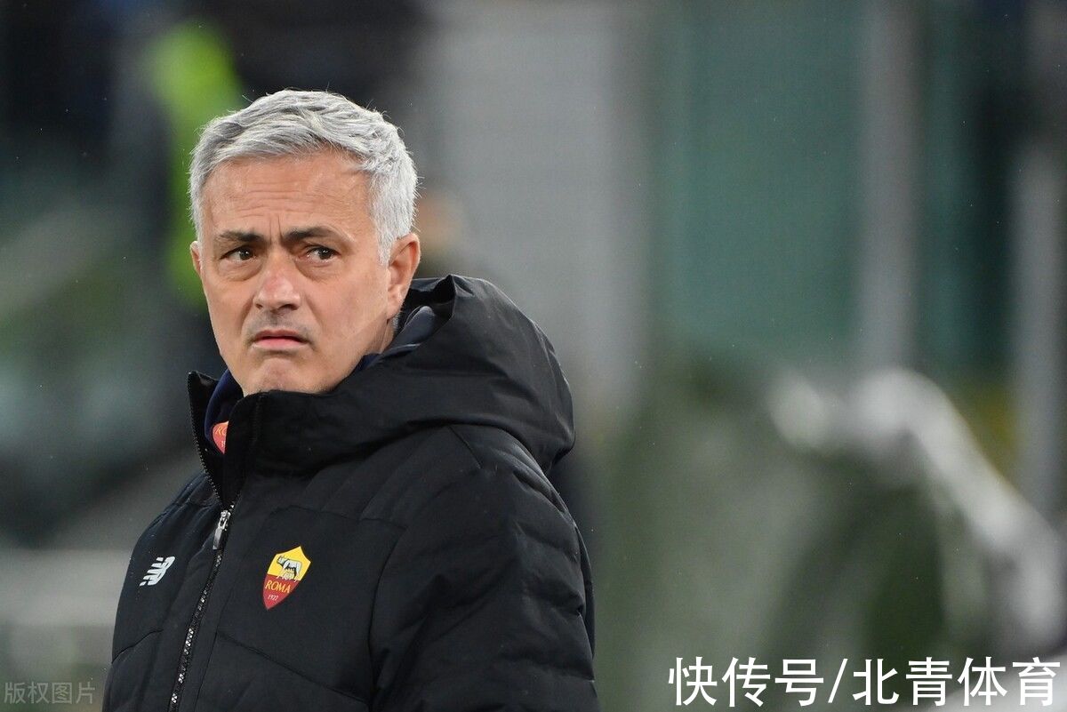 穆帥|輸球再發(fā)飆！40多分鐘被老東家連灌三球，糟糕表現(xiàn)讓穆帥無法容忍