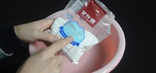 食用碱|抹布脏了不用换新的, 用它泡一泡, 抹布立马干净如新, 赶紧去试试